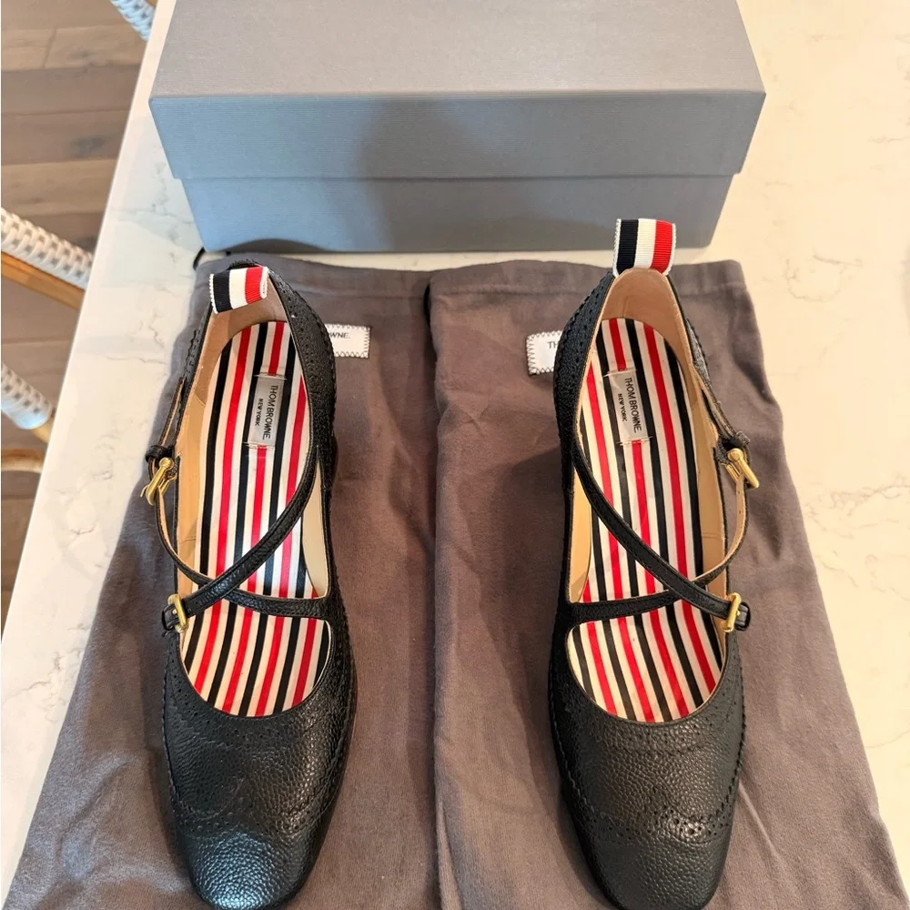Thom Browne Black PEBBLE GRAIN CRISS CROSS HEELED THOM JOHN 75MM - Picture 2 of 7